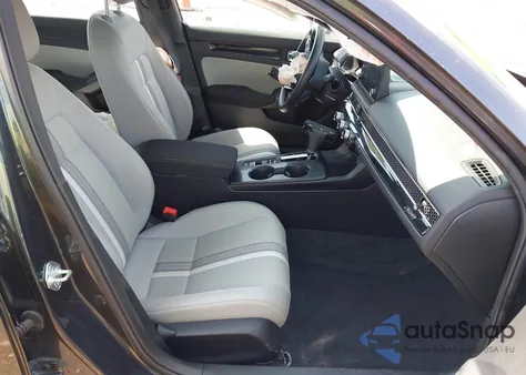 2025 Honda Civic Hybrid Sport/Sport Touring from USA, damaged, VIN 2HGFE4F82SH311946